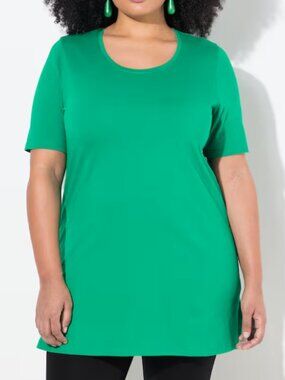 Round Neck Short Sleeve A-Line Knit Tunic 0rg.$49